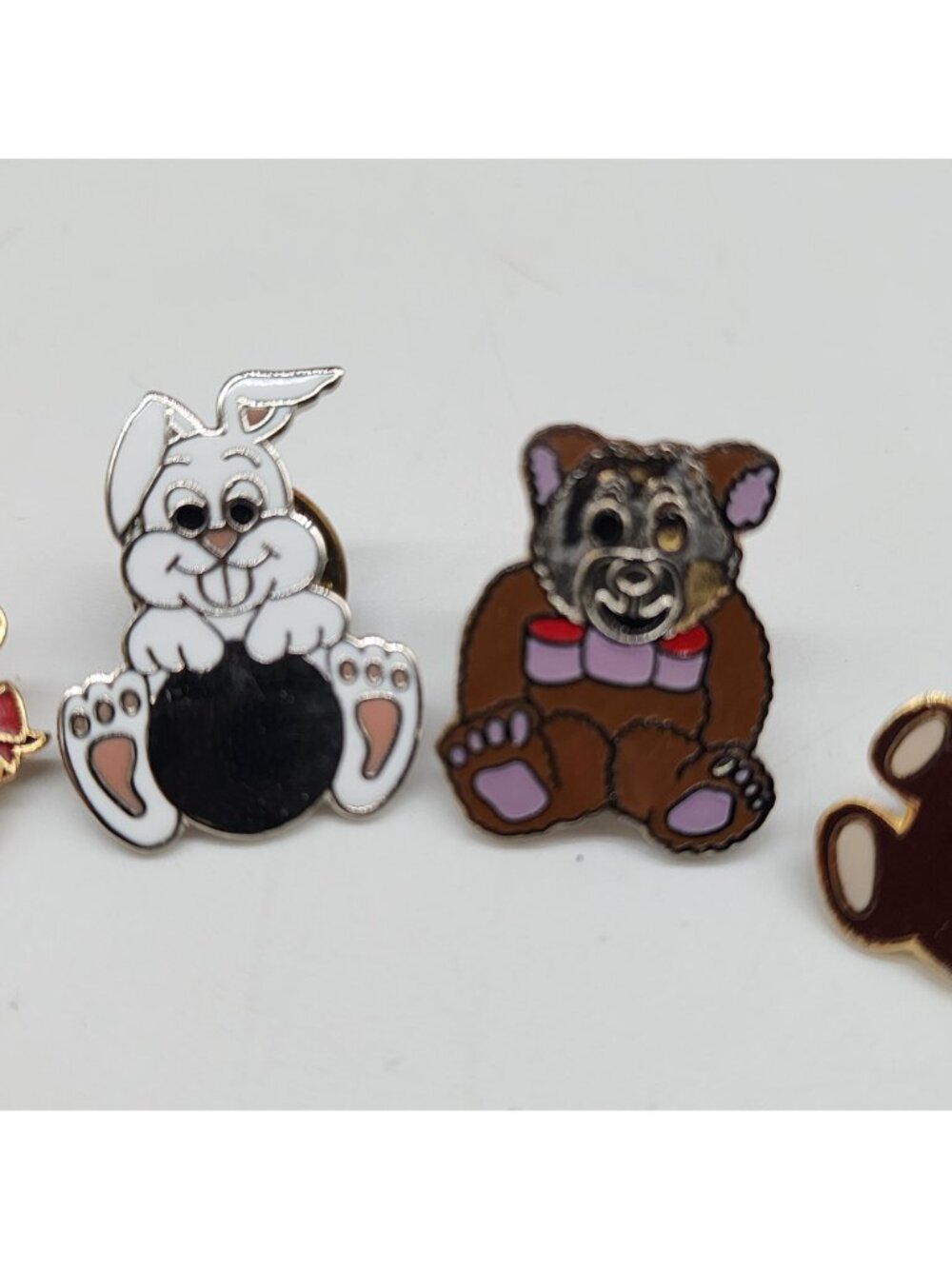 Vintage Animal Lapel Pins Bunny Rabbits & Bears Enamel Gold-Plated Backings - Picture 3 of 6